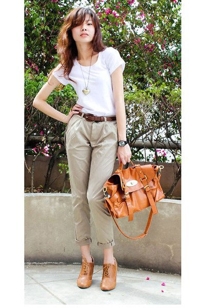 white t-shirt with light brown chinos with cuff