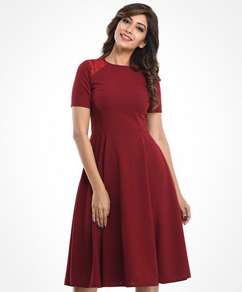 red short sleeve dress with fit and flap