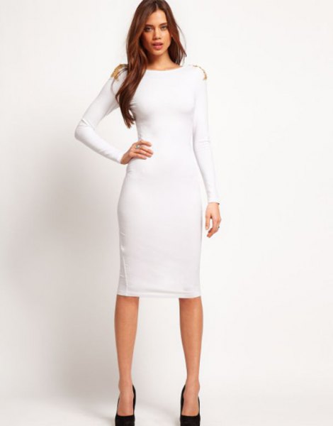Long sleeve midi dress with a boat neckline and black ballerinas