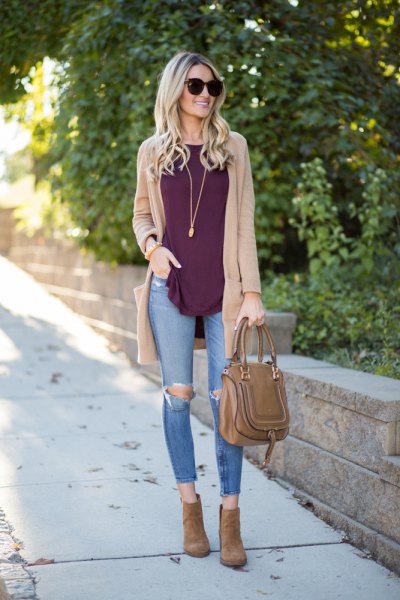 gray tunic blouse with cardigan and torn light blue, cropped jeans