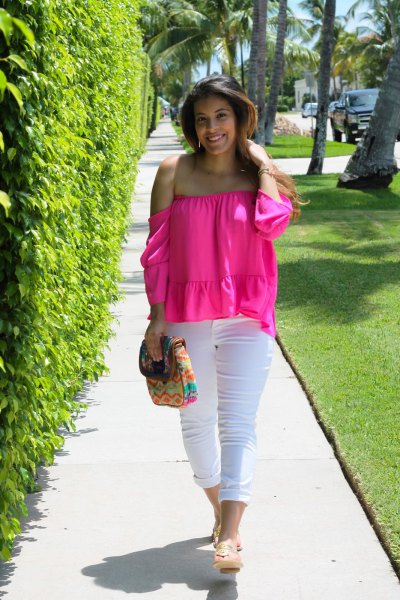 strapless chiffon blouse with white jeans with cuff