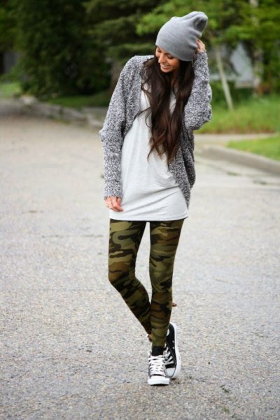 white tunic dress with gray mottled cardigan and camo leggings
