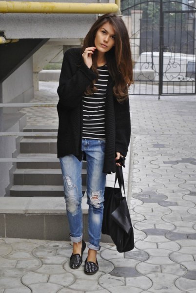 Longline cardigan with a striped T-shirt and black loafers with spikes