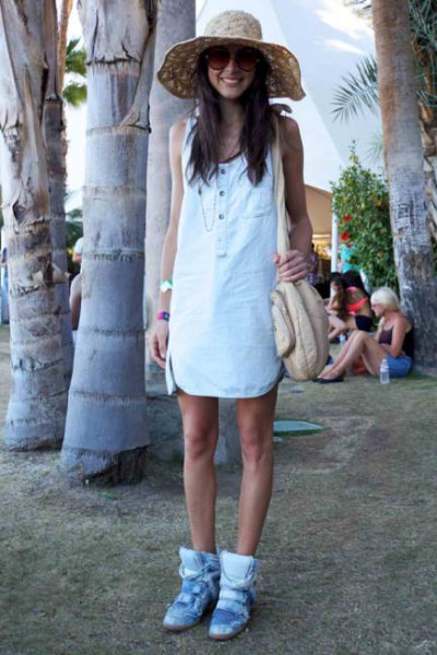 white mini-shift dress with light blue hidden wedge shoe