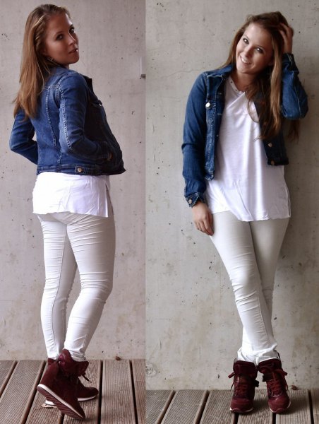 blue short-sleeved denim jacket with white tunic top and black hidden wedge shoes