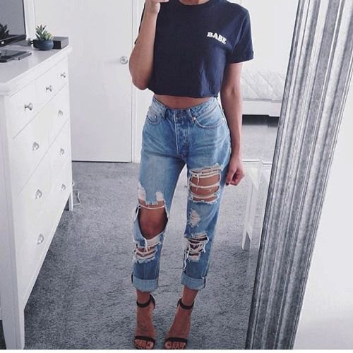black short graphic t-shirt with destroyed boyfriend jeans with cuff