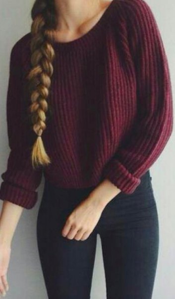 maroon, chunky, ribbed sweater with dark blue, super thin jeans