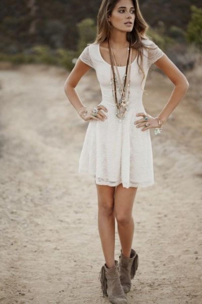 white short-sleeved scoop neck fit and flare mini dress