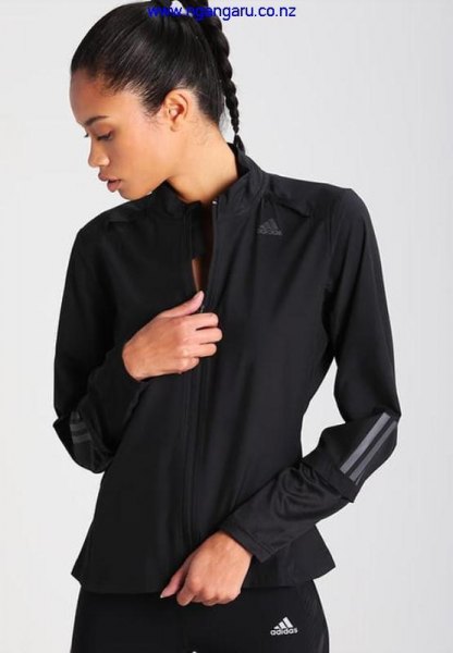 black sport blazer jacket with matching jogging pants