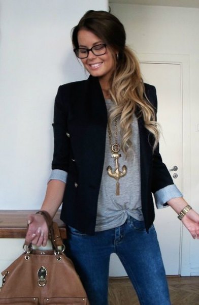 black half-heated casual blazer with gray top and blue jeans