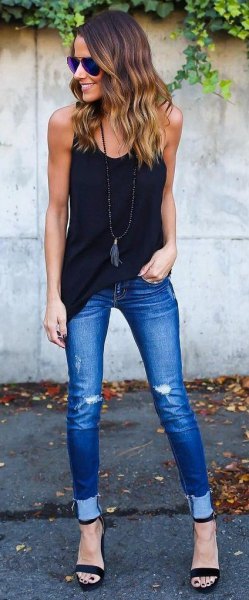 black long tights pocket with blue cuffed skinny jeans