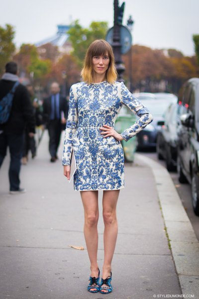 blue and white long-sleeved printed mini dress