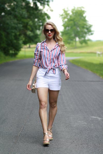 striped tied knot up shirt with white shorts in high waist