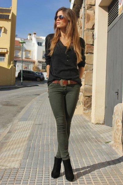 green skinny khaki jeans with black button front