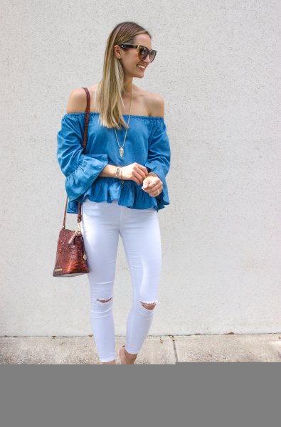 coarse cotton from the shoulder ruffle top with white ripped skinny jeans