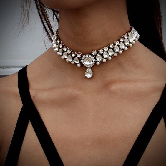 silver choker necklace glittered