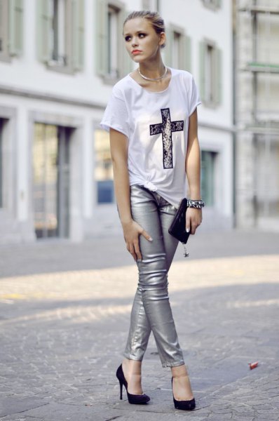 white big tee shirt with ballets in silver leggings