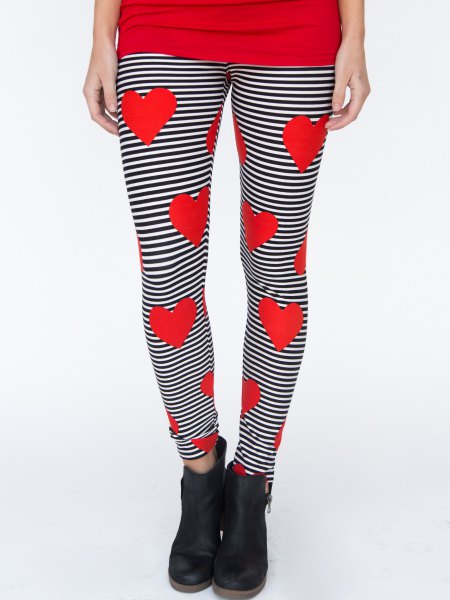 black and white horizontal striped leggings heart shaped print