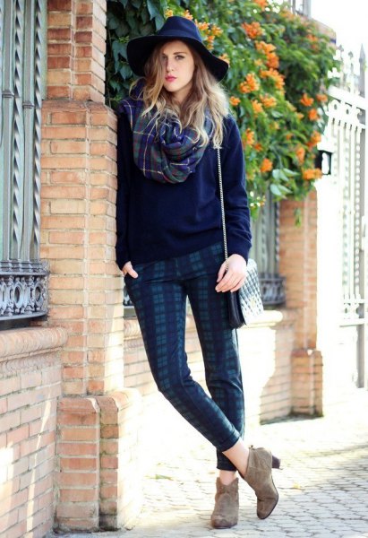 gray and navy blue tartan scarf matching cropped thin pants