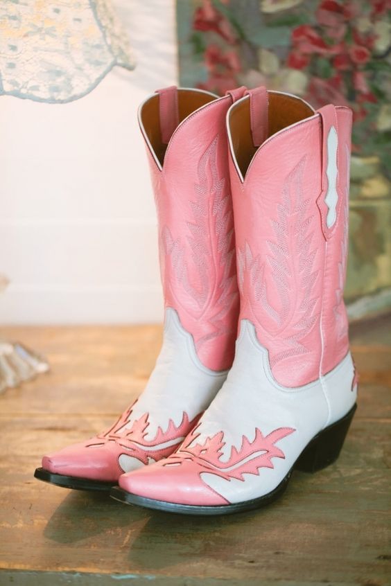 pink cowgirl boots white