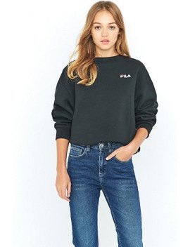 chunky sweater blue straight jeans