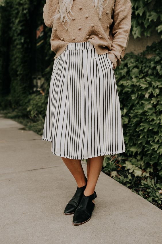 elastic waist skirt stripes