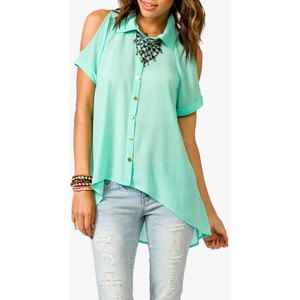 cold shoulder high low shirt with jeans
