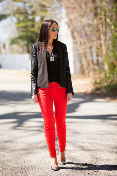 black top leather blazer outfit