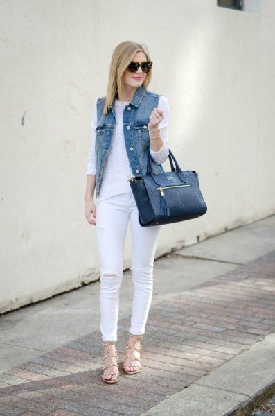 white knitted sweater skinny jeans outfit