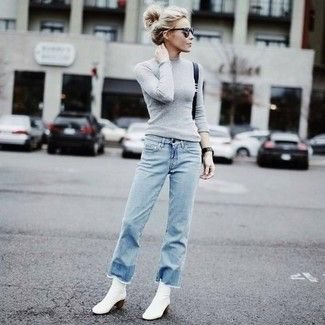 shape fitting gray knitted sweater jeans outfit