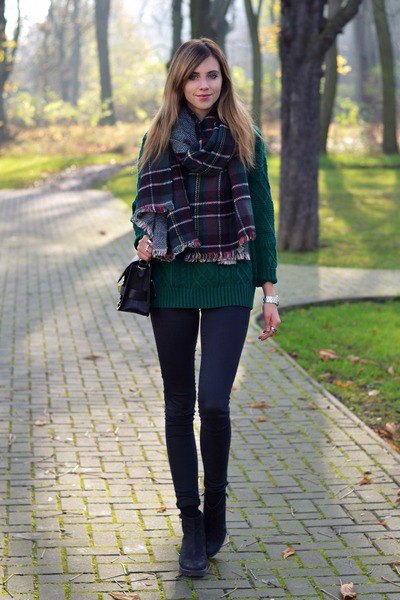 forest green knitted sweater checkered scarf