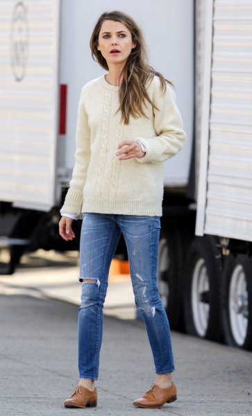 white knit sweaters jeans oxford shoes