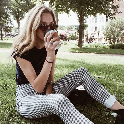 Black and White Plaid Pants Outfit Ideas
for Ladies