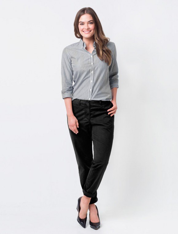 Black Chinos for Women Outfit Ideas