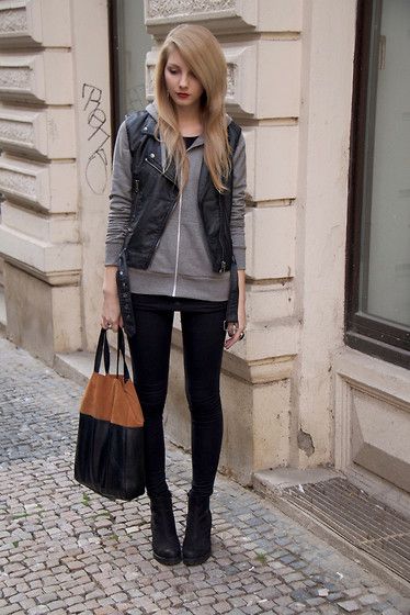 Vest + Sweatshirt + Leggings= Lazy Saturday Perfection | Leather .
