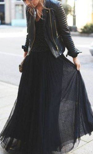 40 Feminime Look Black Tulle Skirt Outfits Ideas 3 – Five
