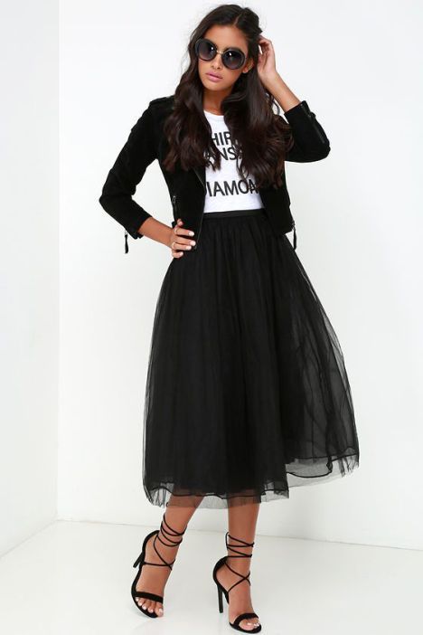 40 Feminime Look Black Tulle Skirt Outfits Ideas 21 | Black tulle .