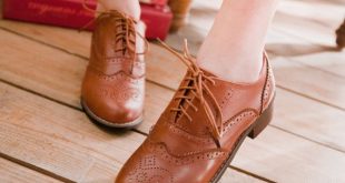 Best 15 Brown Wingtip Shoes Outfit Ideas for Women - FMag.c