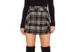 How to Style Black and White Plaid Skirt: Outfit Ideas | Plaid .