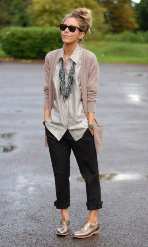 Chinos Casually for Women Outfit Ideas