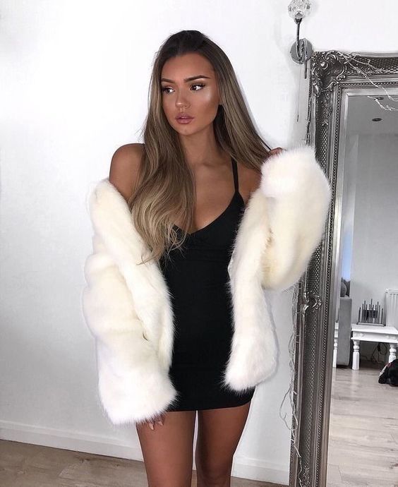 faux fur coat, fur coat outfit, white fur coat, streetstyle .