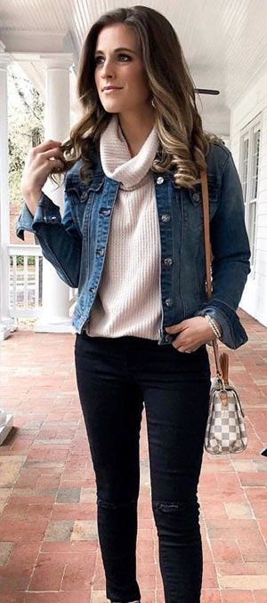 Denim jacket outfit ideas 2019 for ladies to wear in winter .