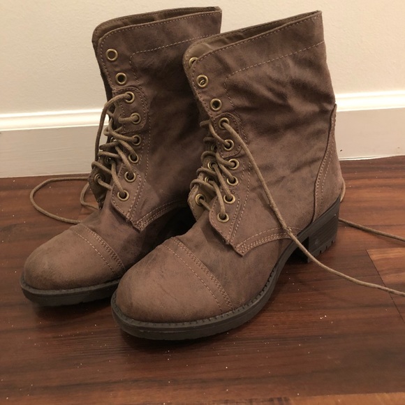 JustFab Shoes | Brown Combat Boots Women Size 6 | Poshma