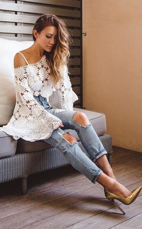 19 Gorgeous Outfit ideas to Style Crochet Clothing - Pretty Desig