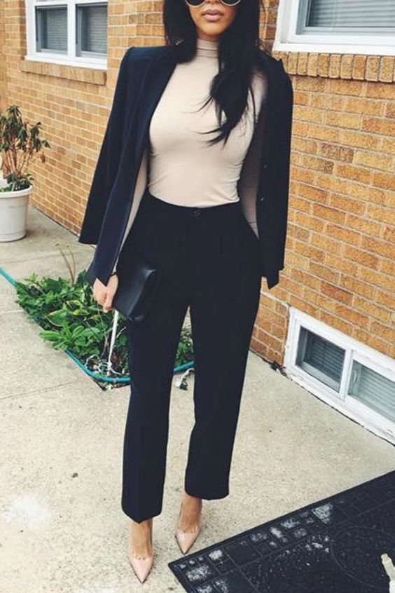 30 Days of Outfit Ideas: Personal Style + Black Blazer+ Black .