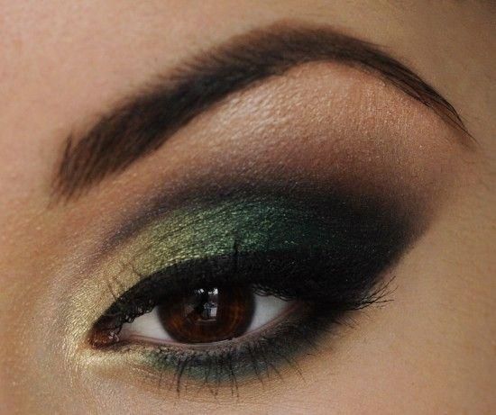 Green looks amazing on dark brown eyes | Makeup for green eyes .