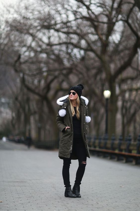 Fur Hooded Jacket Outfit Ideas for Ladies