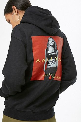 Aaliyah Graphic Hoodie (With images) | Women hoodies sweatshirts .