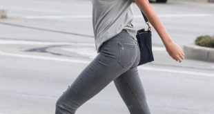 How to Wear Grey Jeans for Women: 12 Best Outfit Ideas - FMag.c