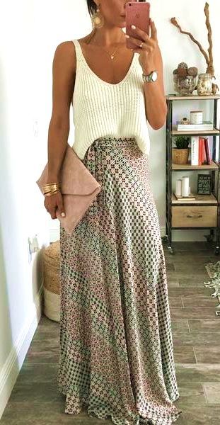 34 Trending Bohemian Chic Skirts Outfits | Boho fall outfits .